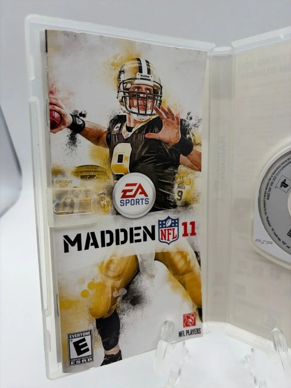 Madden NFL 11 (Sony PSP, 2010) - Complete with Manual & Case CIB Tested Works